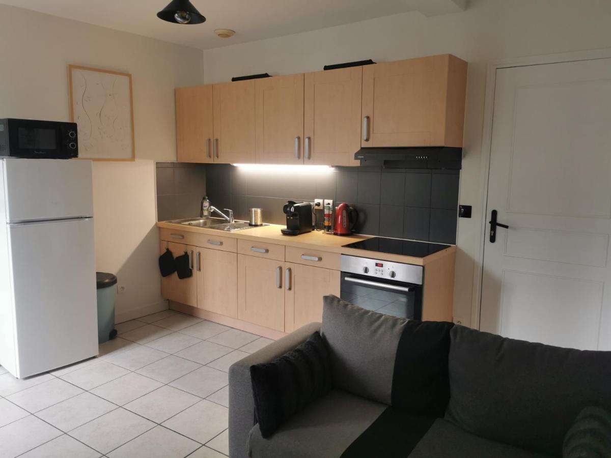 Charmant Appartement A 1 Minute Du Lac Annecy Bagian luar foto