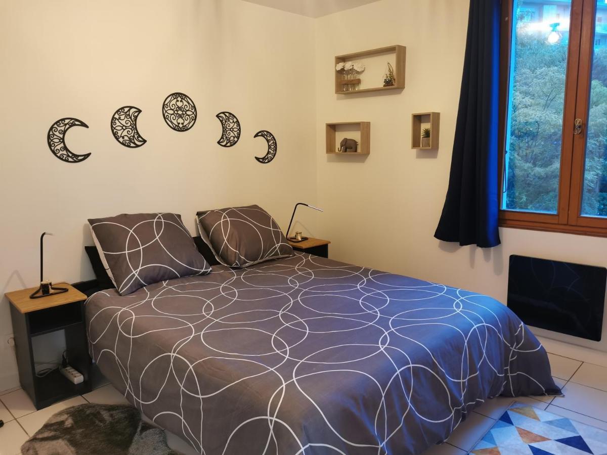 Charmant Appartement A 1 Minute Du Lac Annecy Bagian luar foto